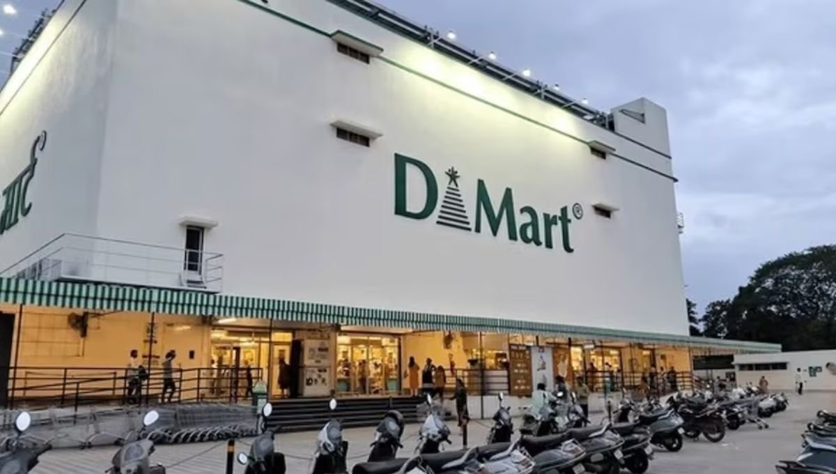 DMart Share Price: 6% वधारला क्विक कॉमर्सला टक्कर देण्यासाठी नवीन स्टोअर विस्ताराची योजना
