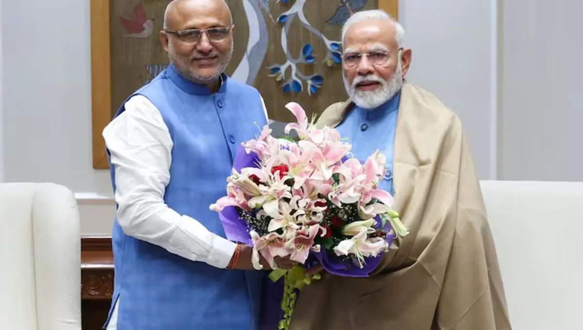 एनडीएचा मोठा दाव! राधाकृष्णन उपराष्ट्रपतिपदासाठी सज्ज, 20 ऑगस्टला काय होणार?