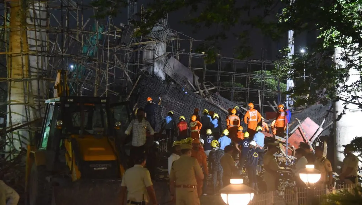 कोराडी मंदिरात गेट कोसळण्याची थरकाप उडवणारी घटना! १५ मजूर जखमी, पुढे काय होणार?